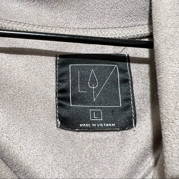 Lime & Vine Cropped Draped Suede Ladies Cowl Neck Top LARGE Pullover - Picture 8 of 9